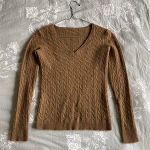 Cashmere cable knit sweater XS
